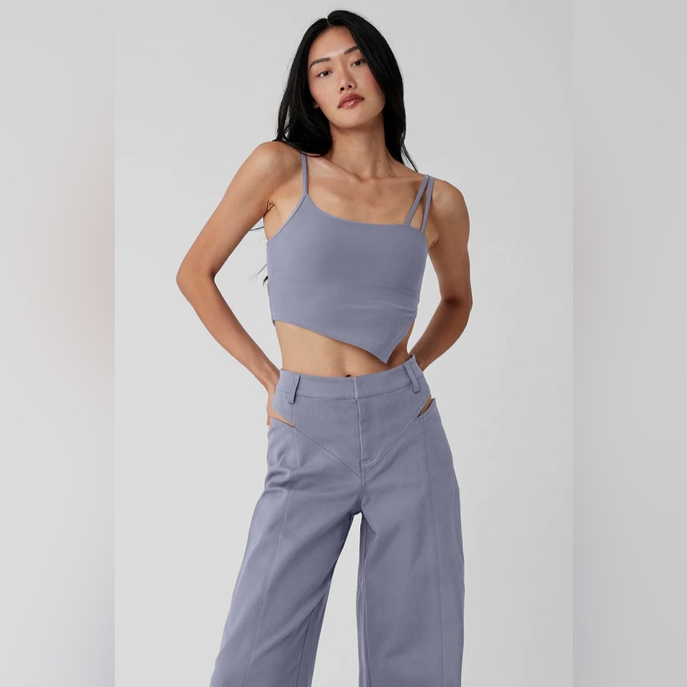 NWT Alo Alosoft All Night Tank (Color: Fog)